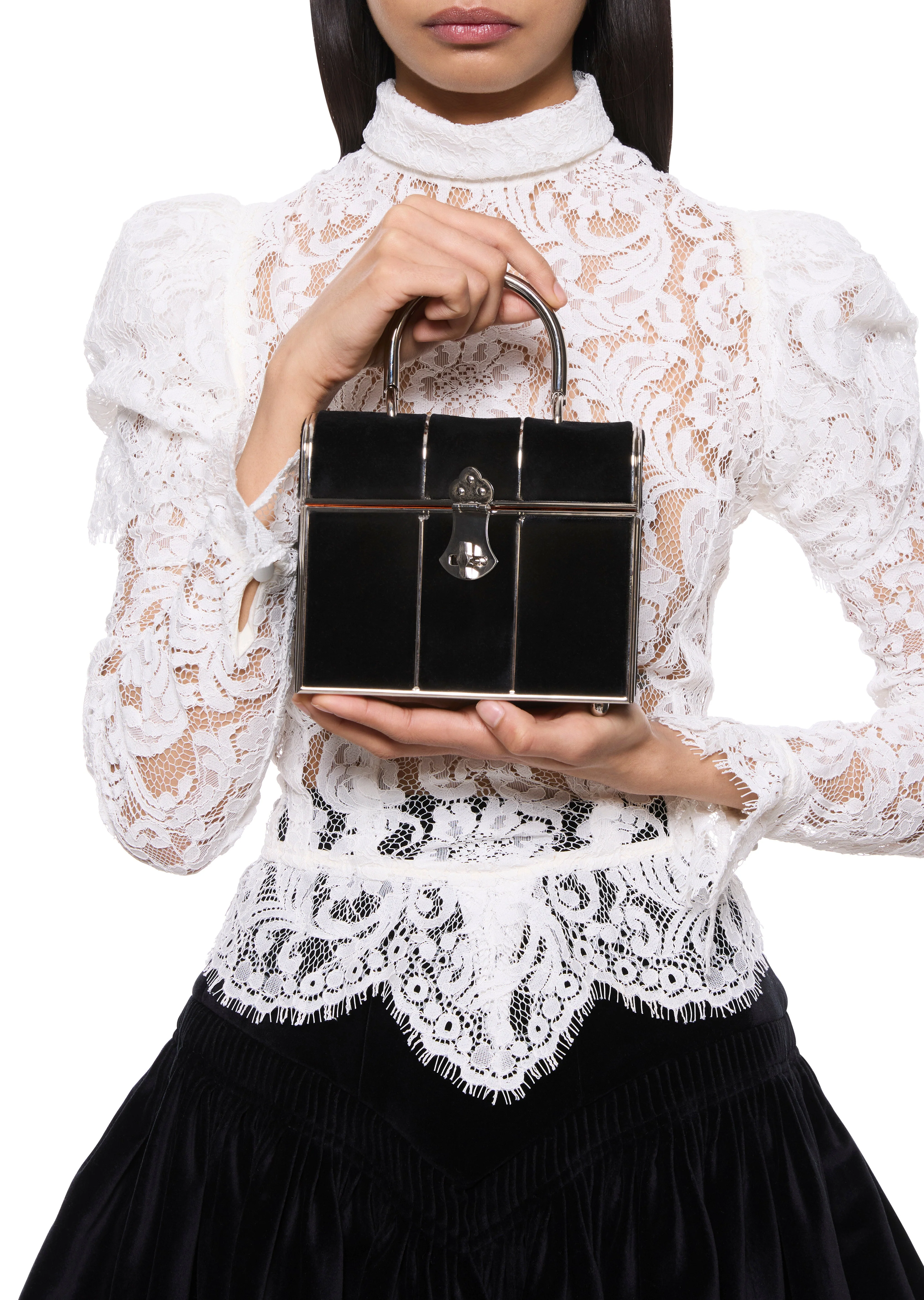 Annie’s Treasure Chest - Onyx - Image 2